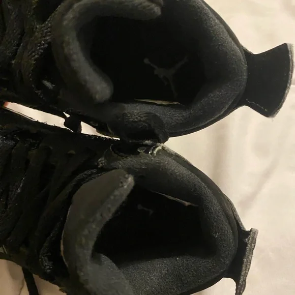 Nike air jordan 4 retro black cat